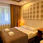 Akme Apartments&Rooms